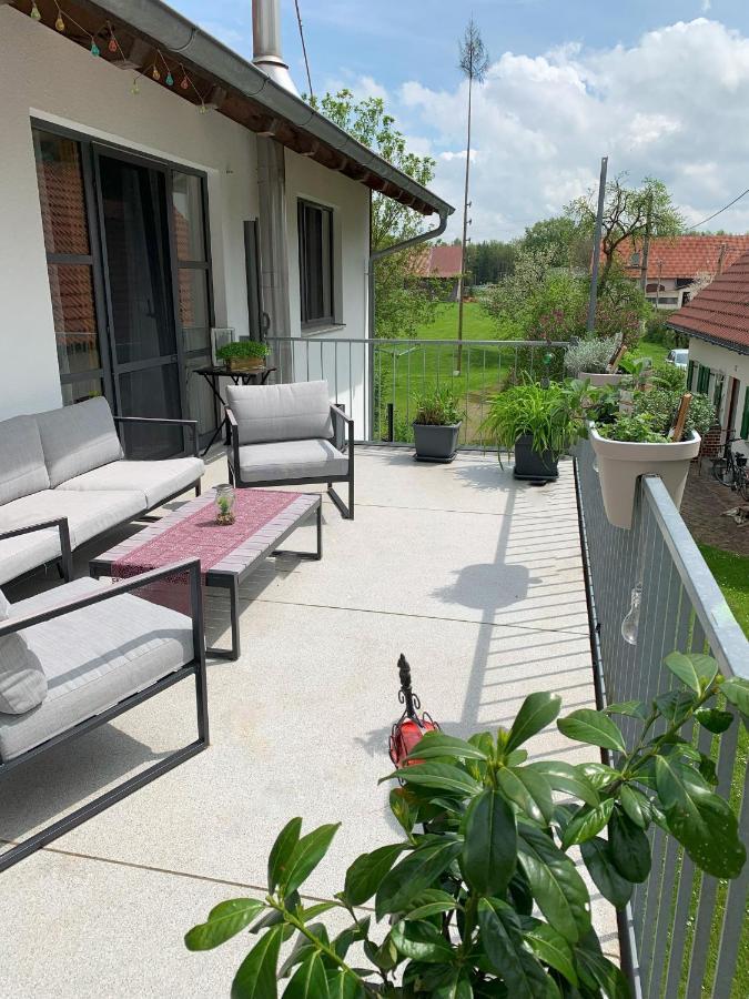 Fe Wo Brunnen - 120 Qm - Ruhige Lage - Viel Natur- Komfortabel - Grosser Balkon Und Garten 메밍겐 외부 사진